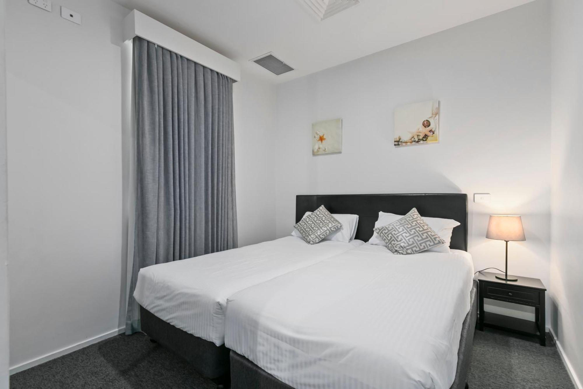 Comfort Hotel Melbourne Central Exteriör bild