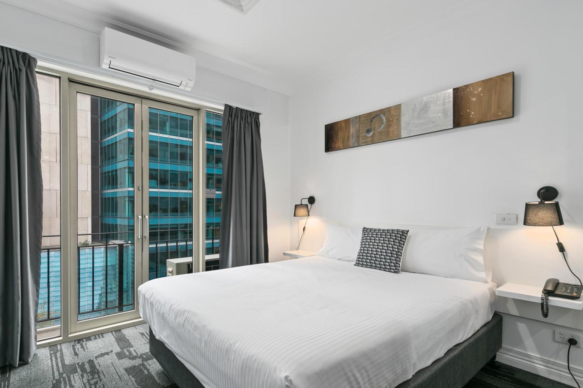 Comfort Hotel Melbourne Central Exteriör bild