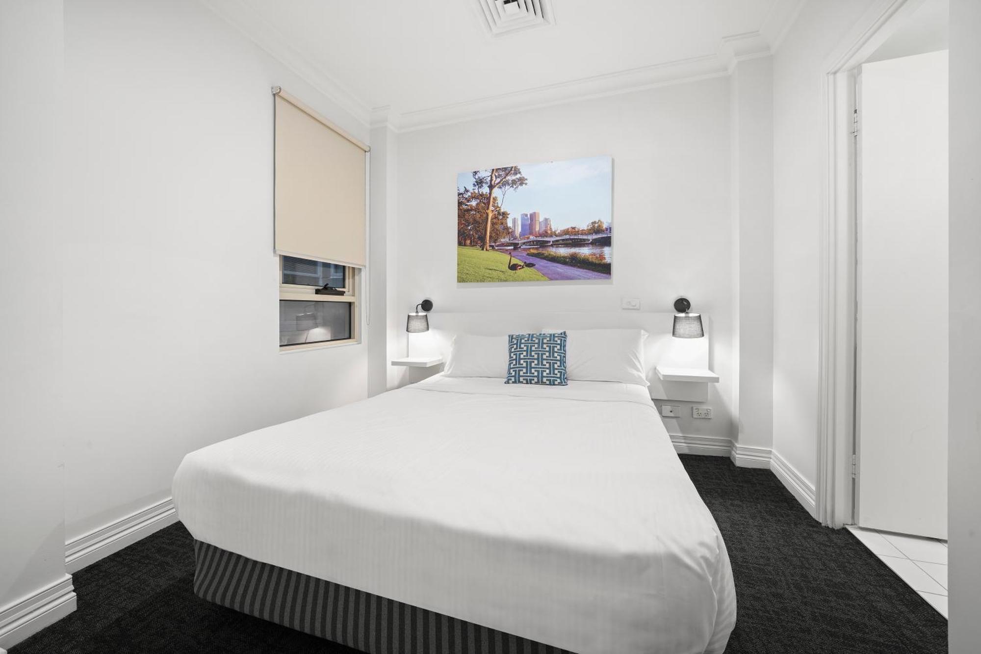 Comfort Hotel Melbourne Central Exteriör bild