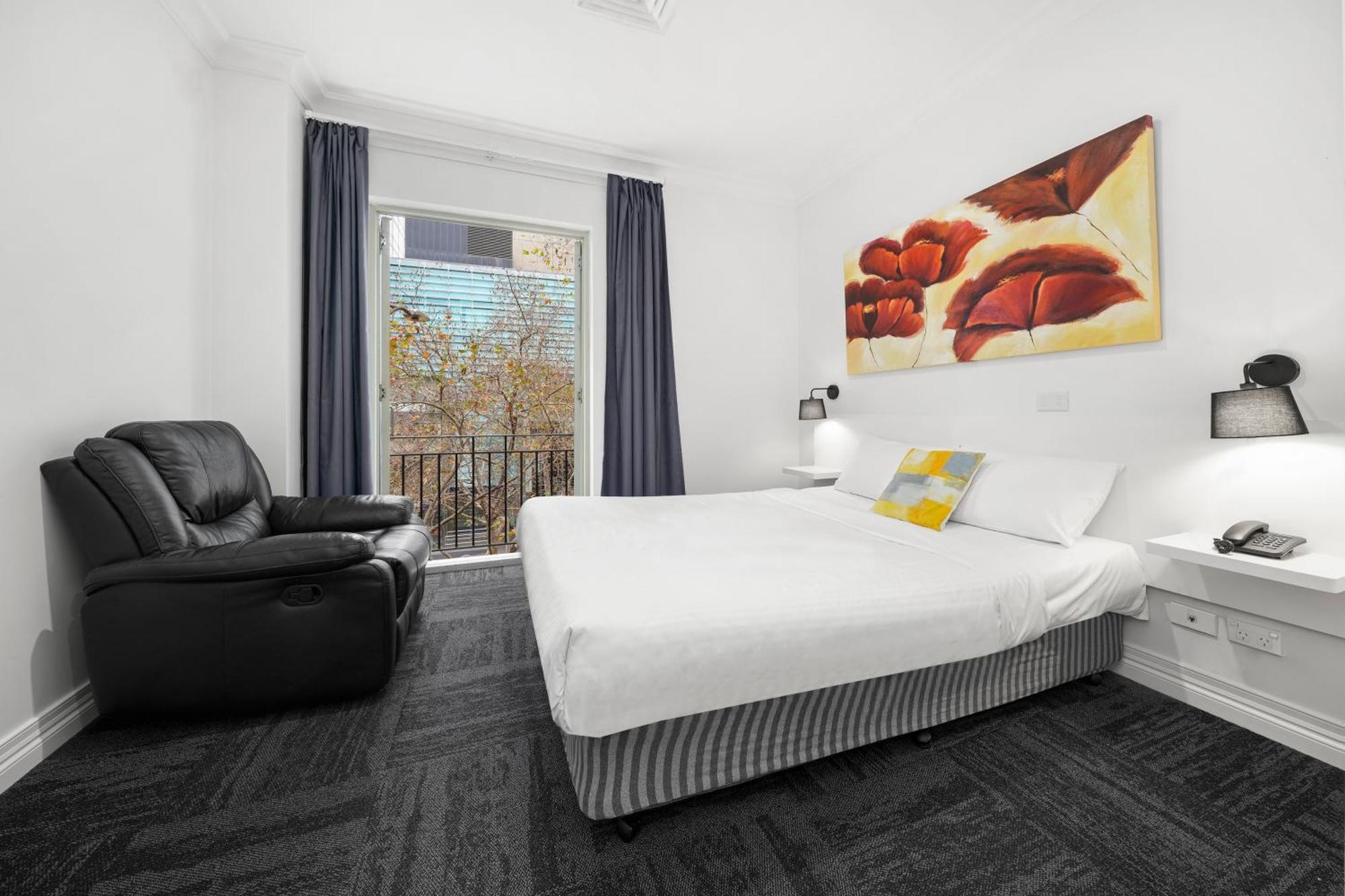 Comfort Hotel Melbourne Central Exteriör bild