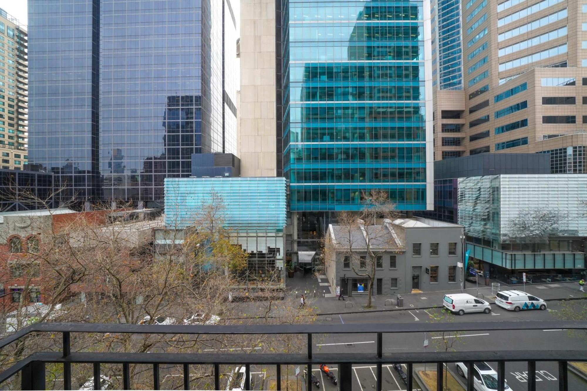 Comfort Hotel Melbourne Central Exteriör bild